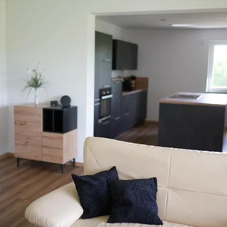 Апартаменты Moderne Bauernhof Mitten In Der *